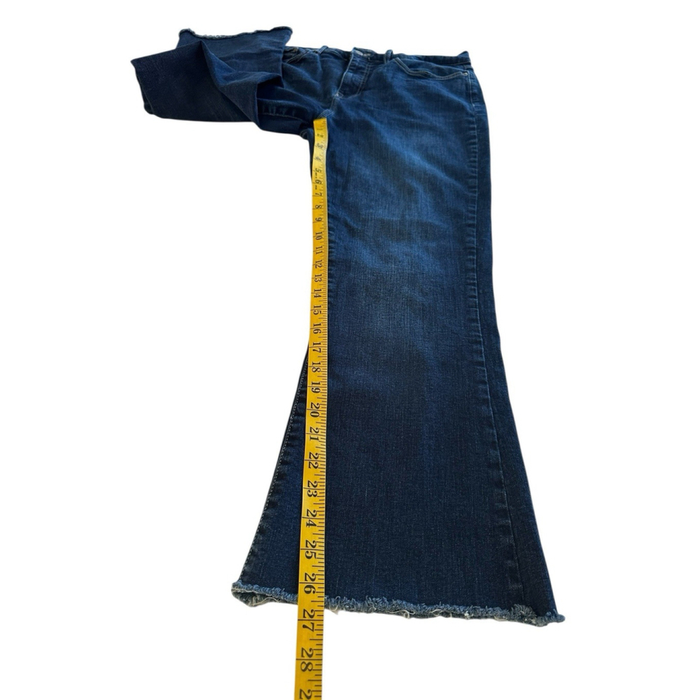 Lucky Brand High Rise Flare Stevie Denim Jeans Womens Size 14 / 32 Blue Raw Hem - Picture 13 of 16